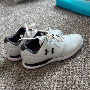 Under Armour Men's Black and White Athletic Shoes